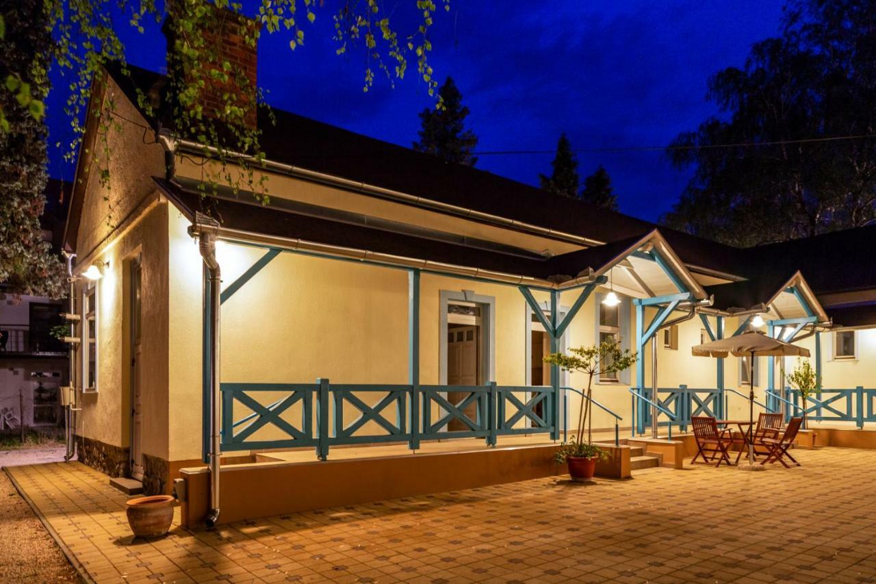 Balzsam Apartmanhaz 哈卡尼 外观 照片