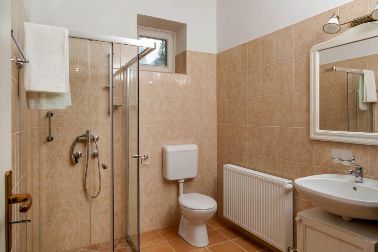 Balzsam Apartmanhaz 哈卡尼 外观 照片